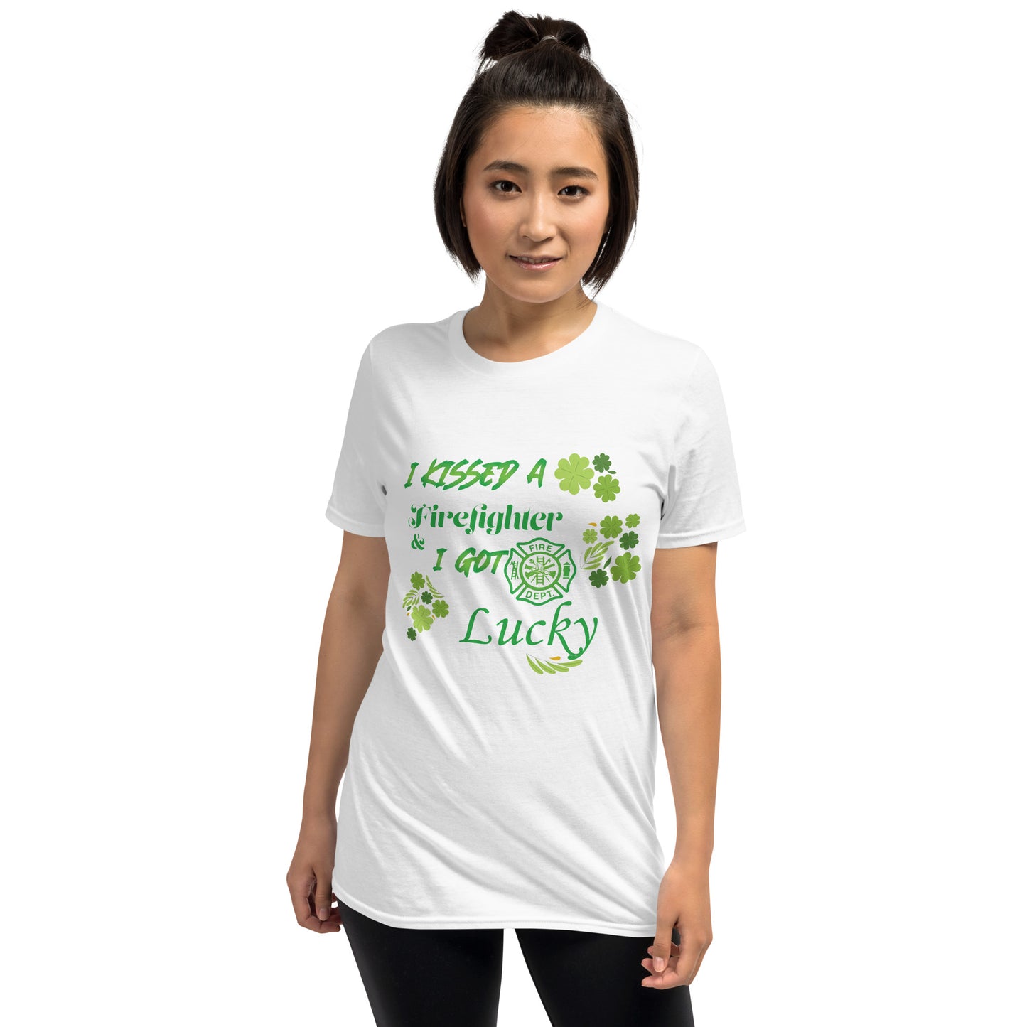 I kissed a Firefighter and Got Lucky Short-Sleeve Unisex T-Shirt